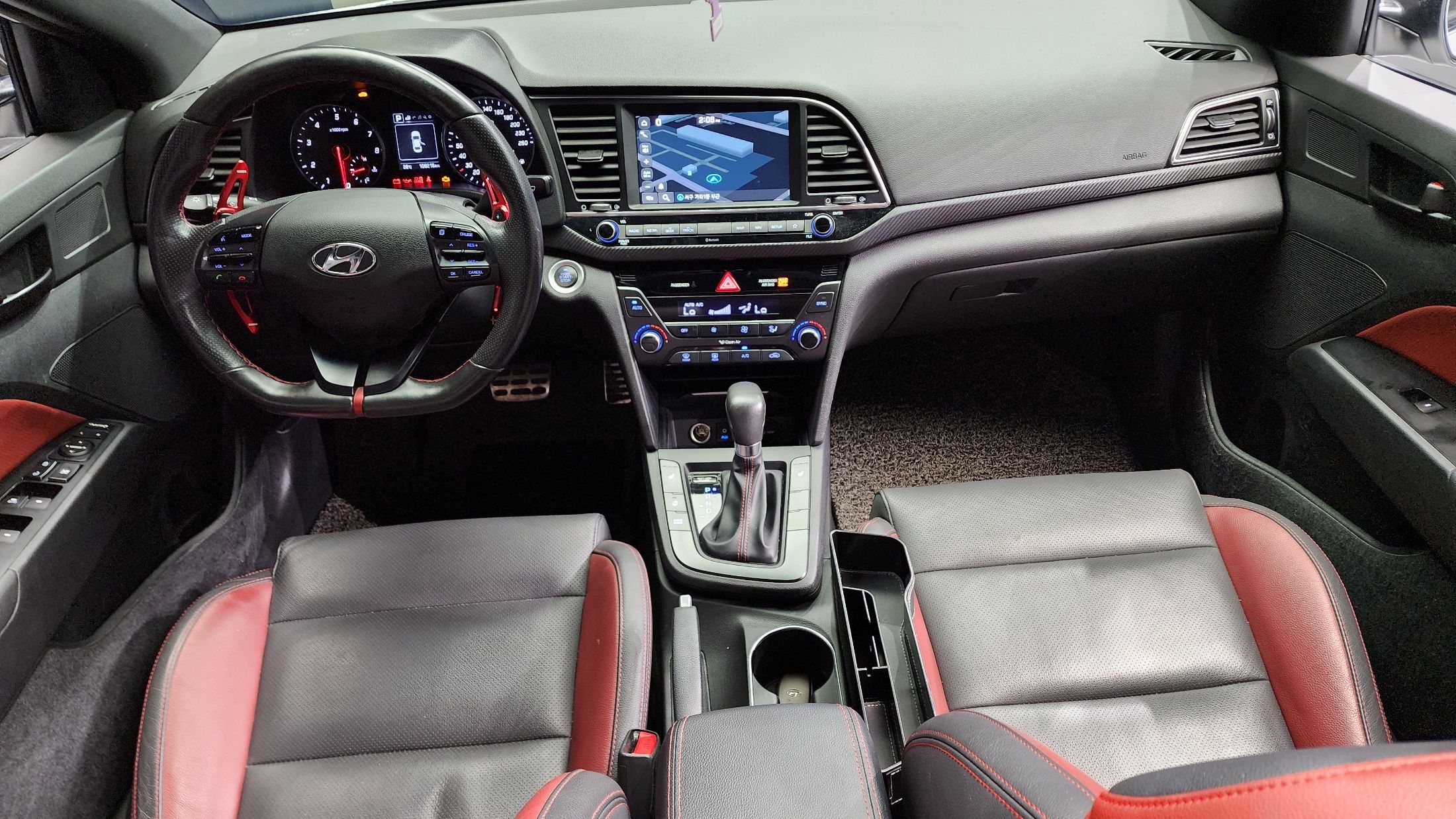 HYUNDAI AVANTE AD 2018