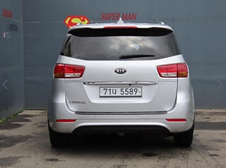 KIA CARNIVAL 2015