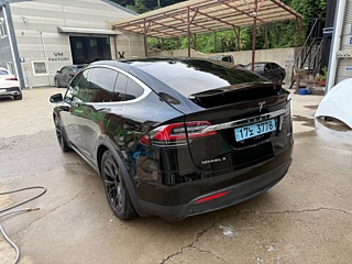 TESLA MODEL X 2019