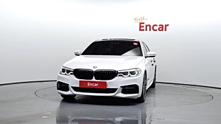 BMW 5-SERIES G30 2019