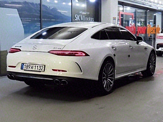 MERCEDES BENZ AMG GT 2021