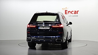 BMW X7 G07 2021