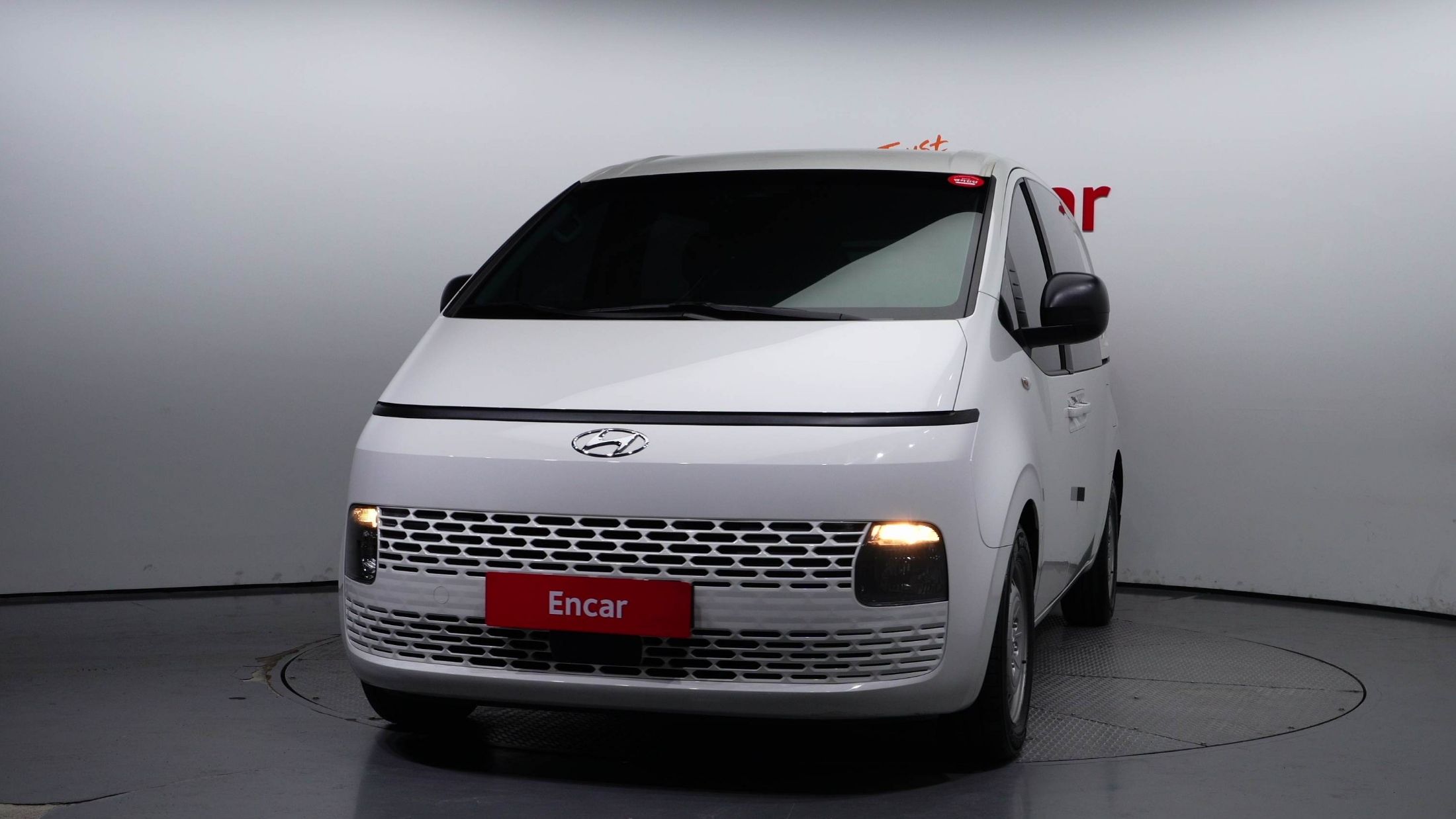 HYUNDAI STARIA 2022