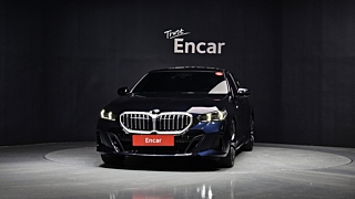 BMW 5-SERIES G60 2024
