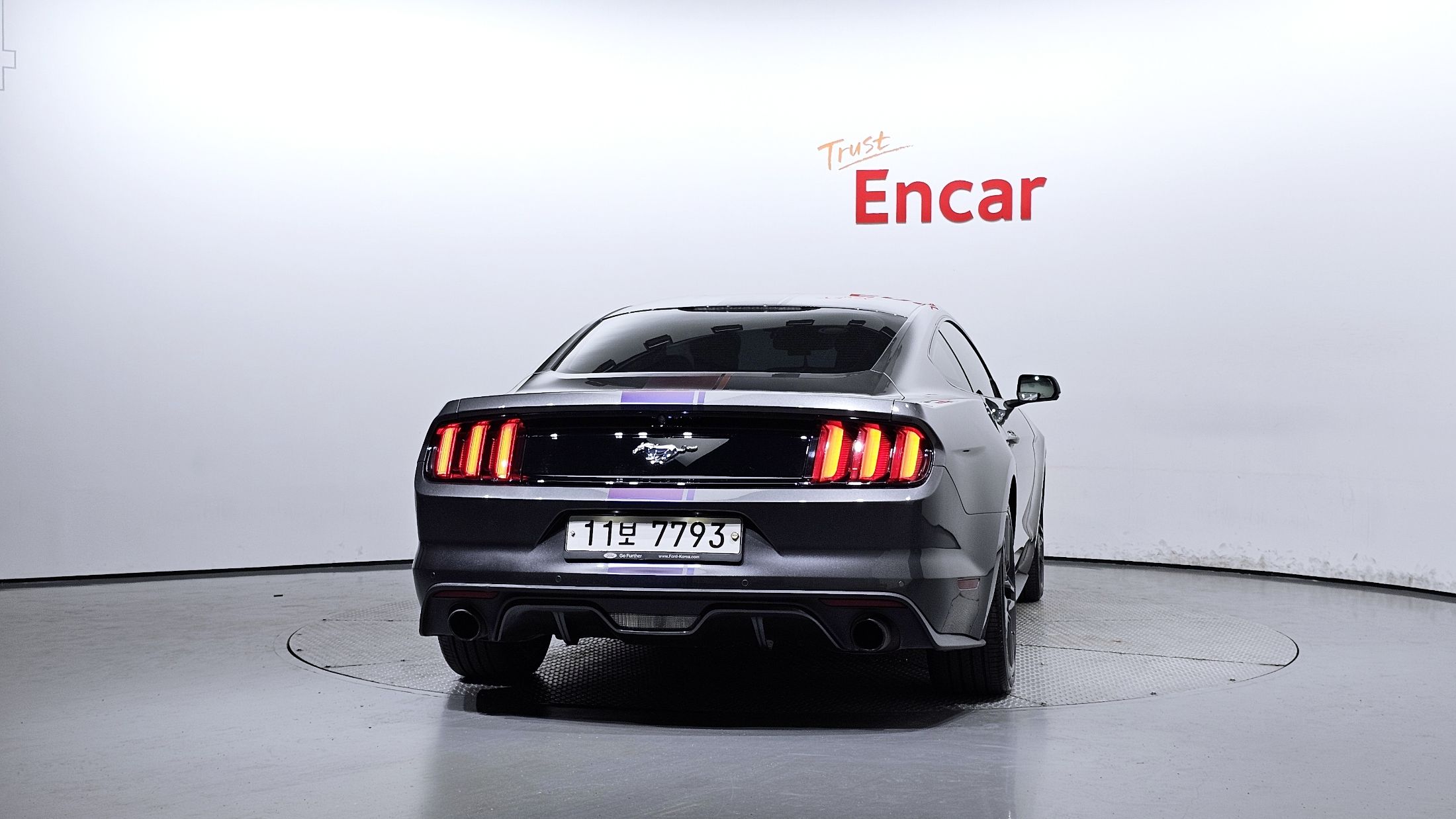 FORD MUSTANG 2015
