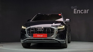 AUDI Q8 4M 2021