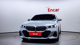 BMW 5-SERIES G60 2024