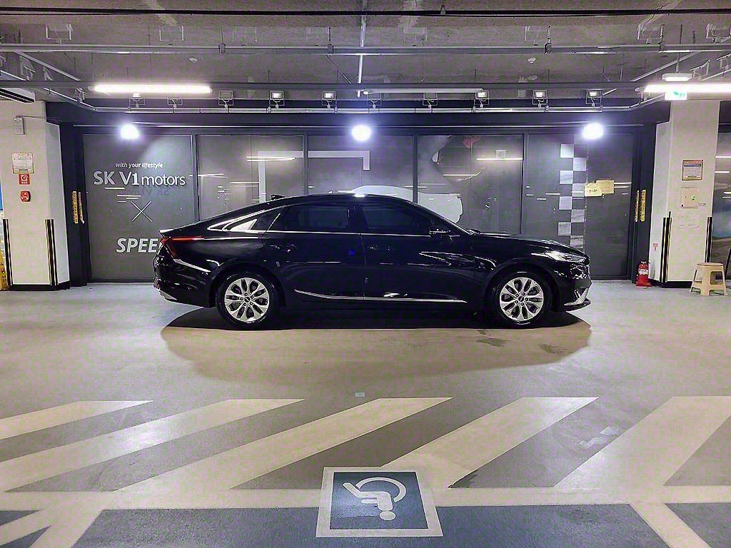 KIA K8 2023