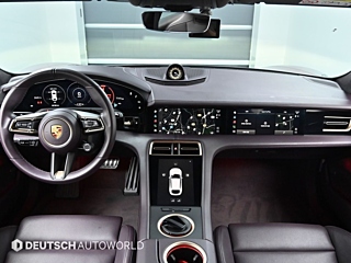 PORSCHE TAYCAN  Turbo Cross 2022