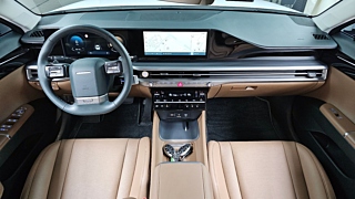 HYUNDAI GRANDEUR GN7 2023