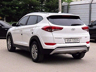 HYUNDAI TUCSON 2016