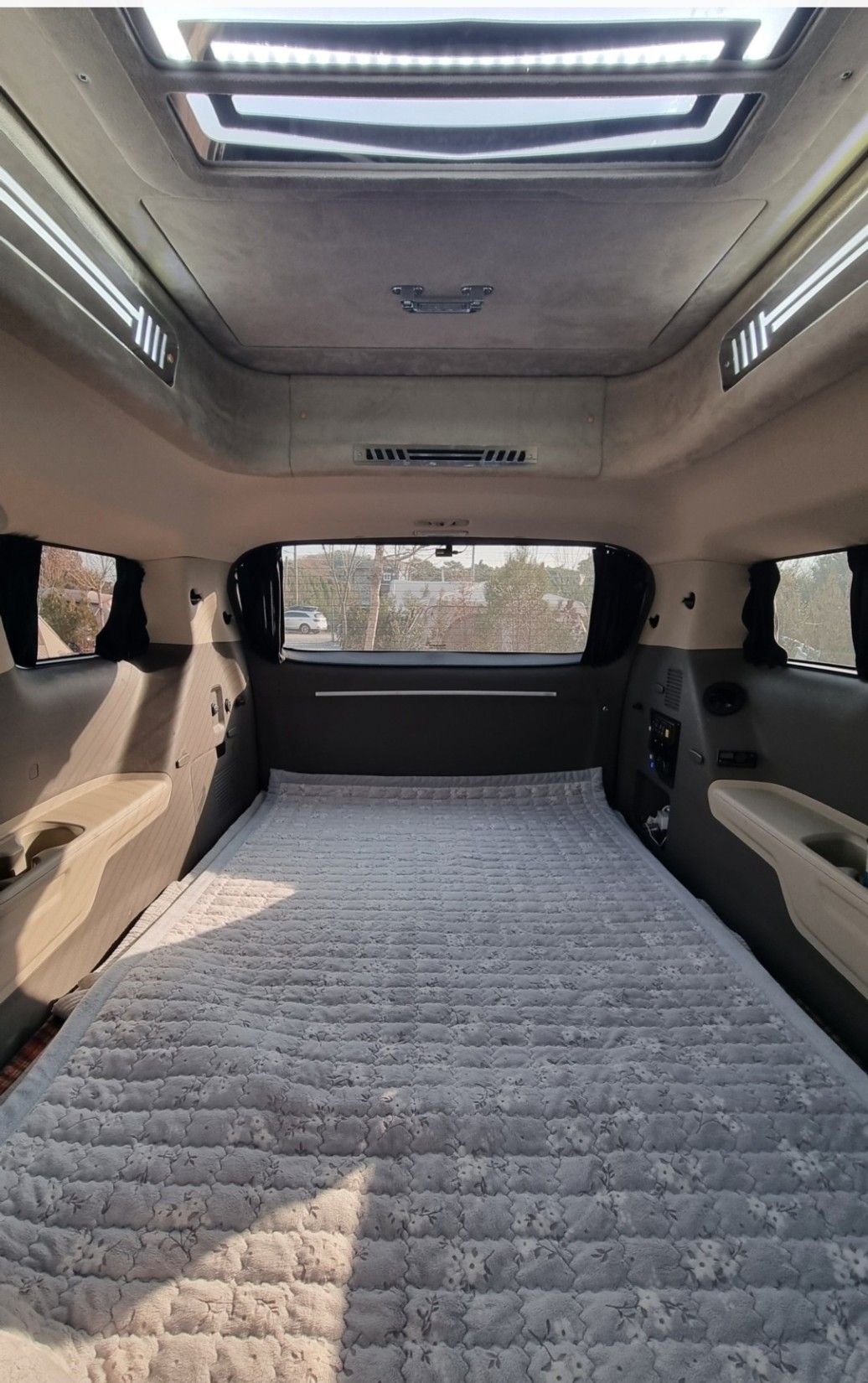 KIA CARNIVAL 2021