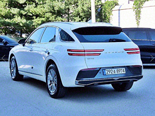GENESIS GV70 2024