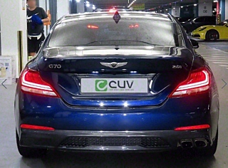 GENESIS G70 2018