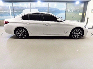 BMW 5-SERIES G30 2022