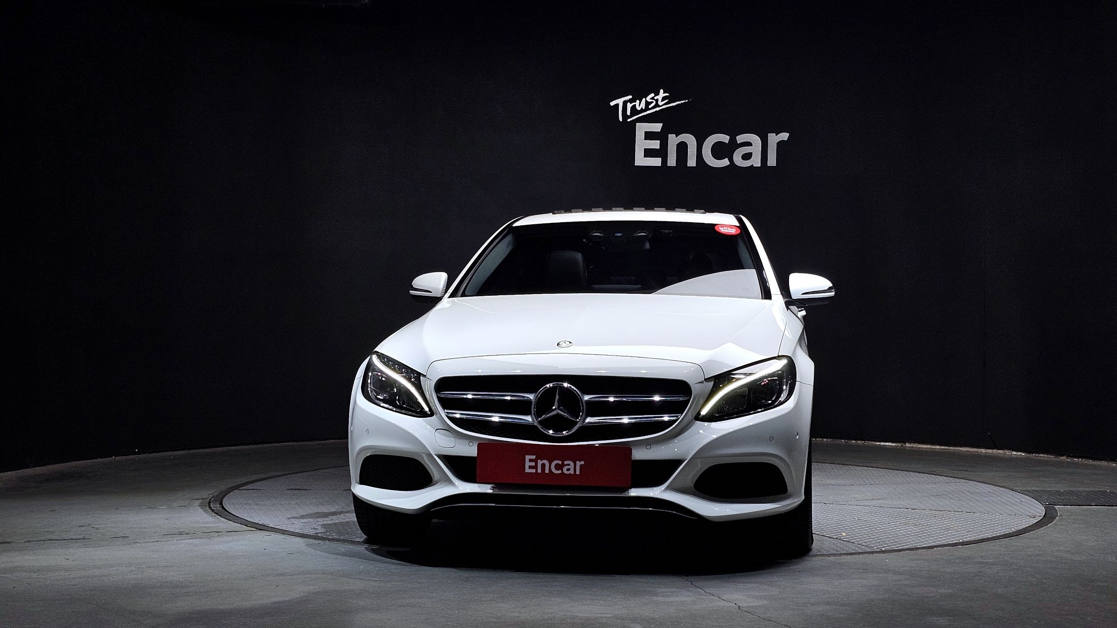 MERCEDES BENZ C-CLASS W205 2016