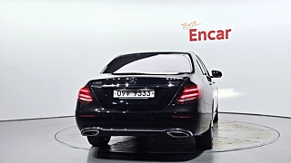 MERCEDES BENZ E-CLASS W213 2017