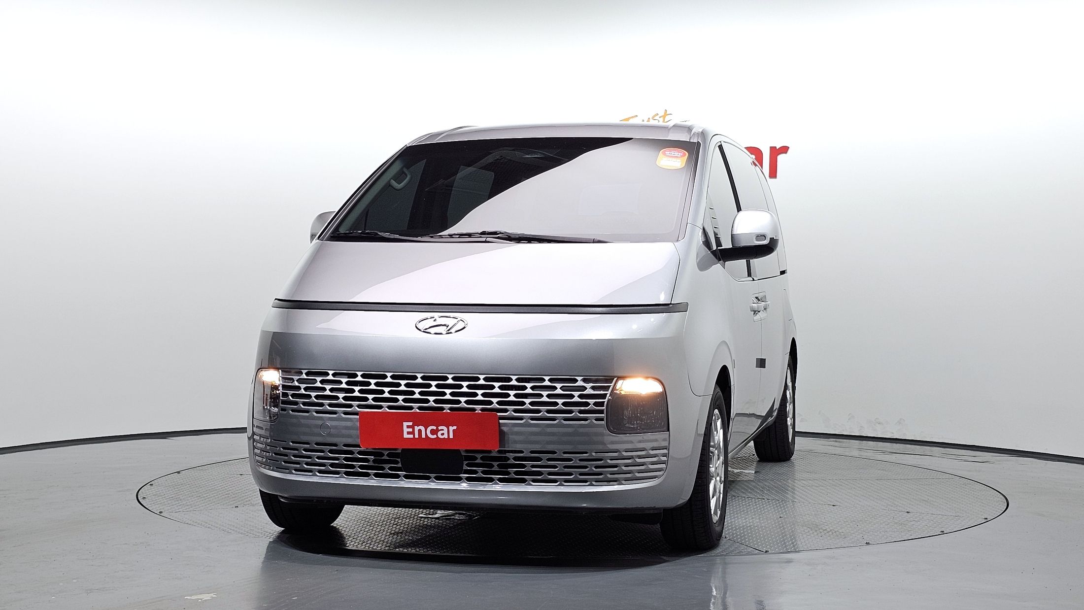 HYUNDAI STARIA 2022