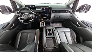 HYUNDAI STARIA 2022