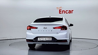 HYUNDAI AVANTE AD 2019