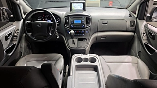 HYUNDAI STAREX GRAND  Wagon 12 Seater 2020