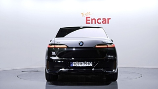 BMW 7-SERIES G70 2025