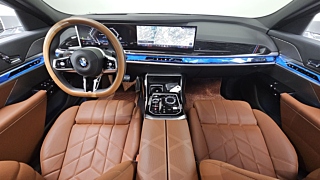 BMW 7-SERIES G70 2025