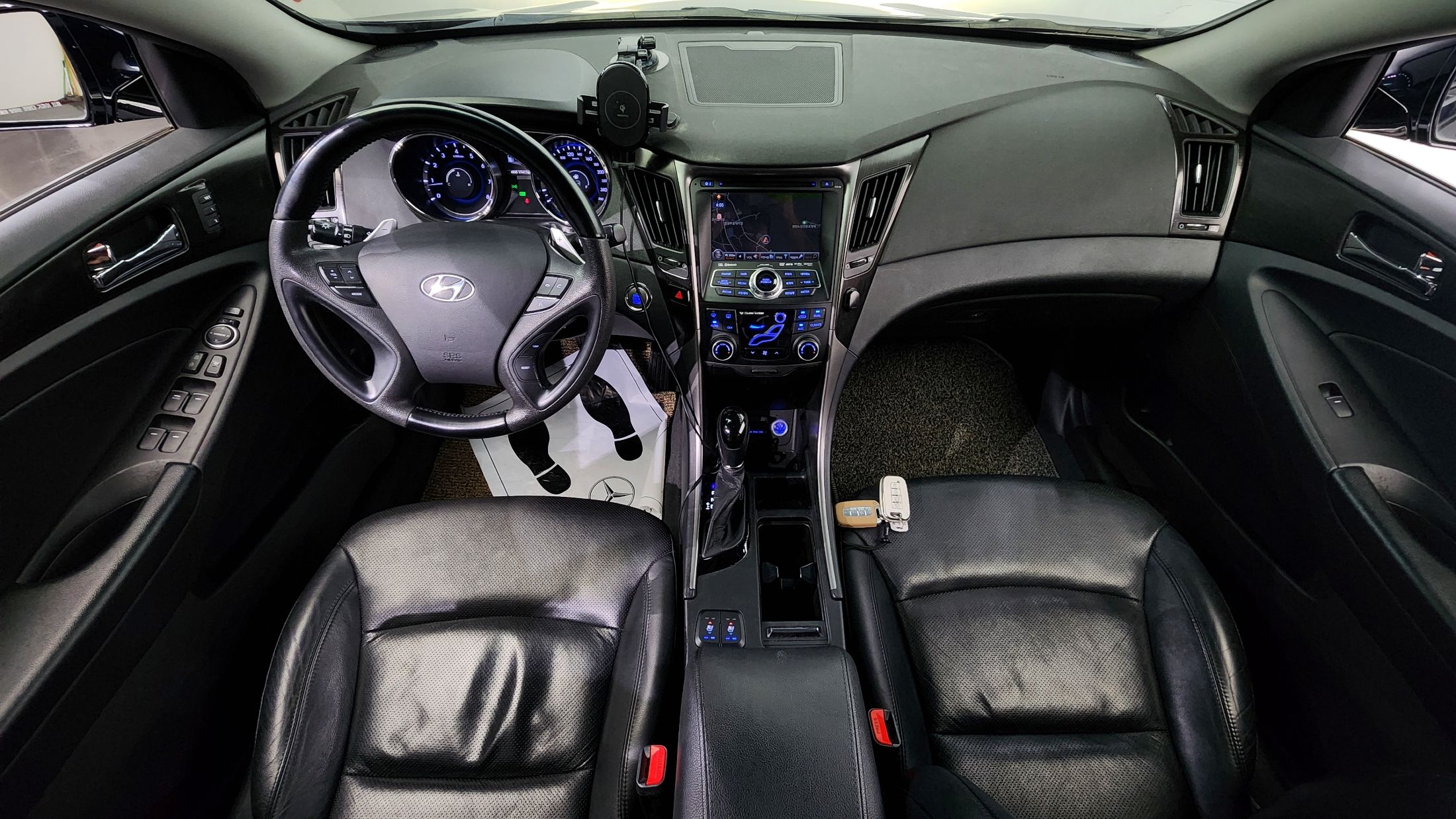 HYUNDAI SONATA YF 2011