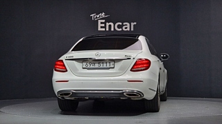 MERCEDES BENZ E-CLASS W213 2018
