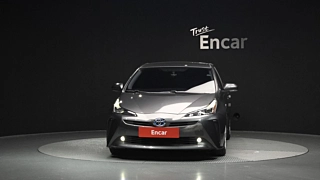 TOYOTA PRIUS 2019