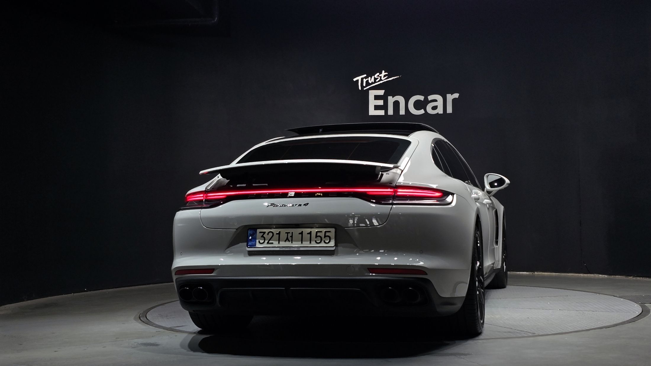 PORSCHE PANAMERA 971 2022