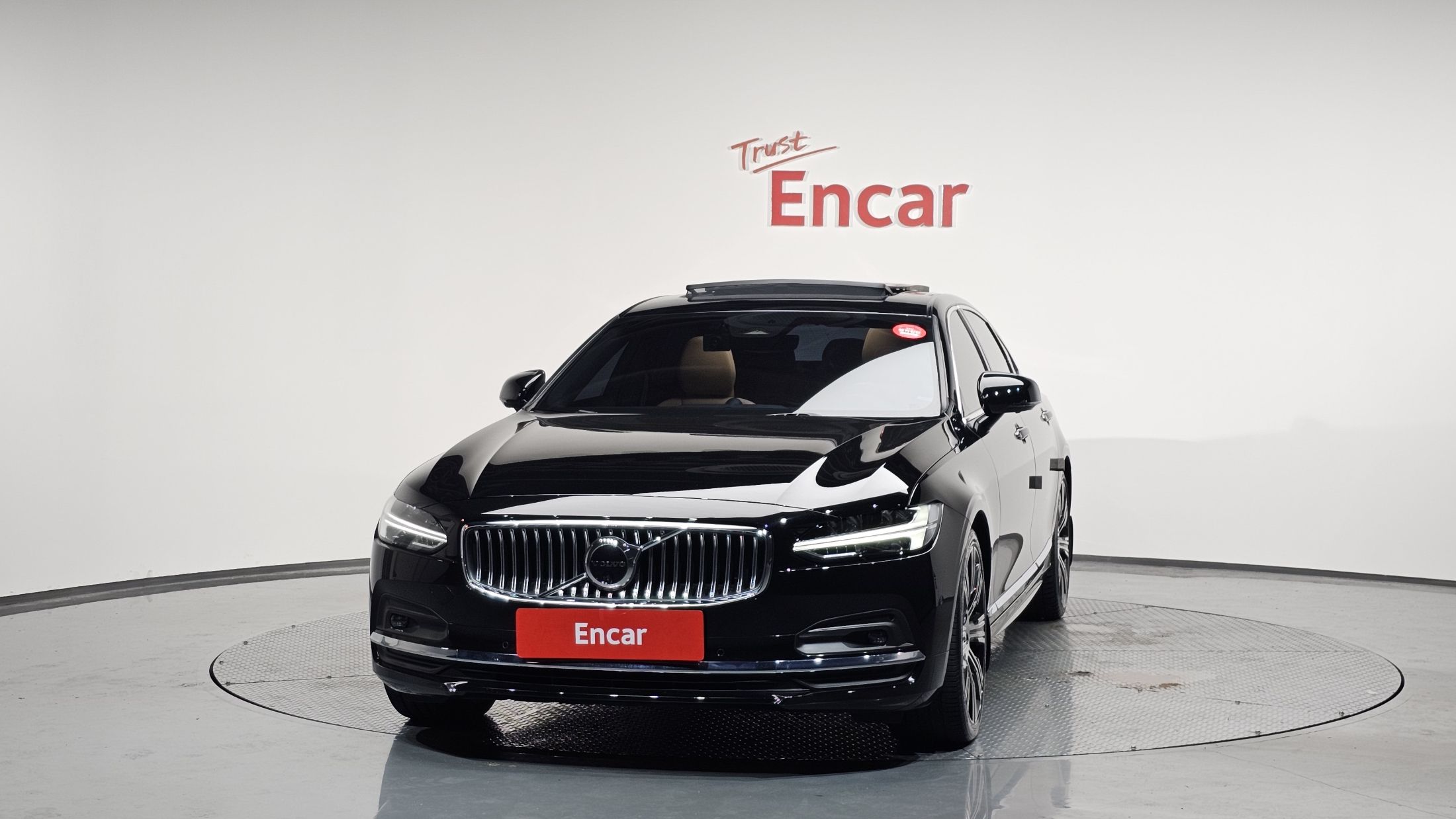 VOLVO S90 2023