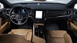 VOLVO S90 2023