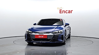 AUDI E-TRON 2022
