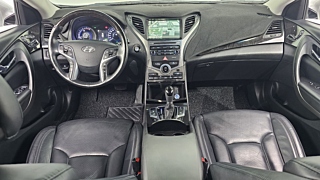 HYUNDAI GRANDEUR HG HYBRID 2016