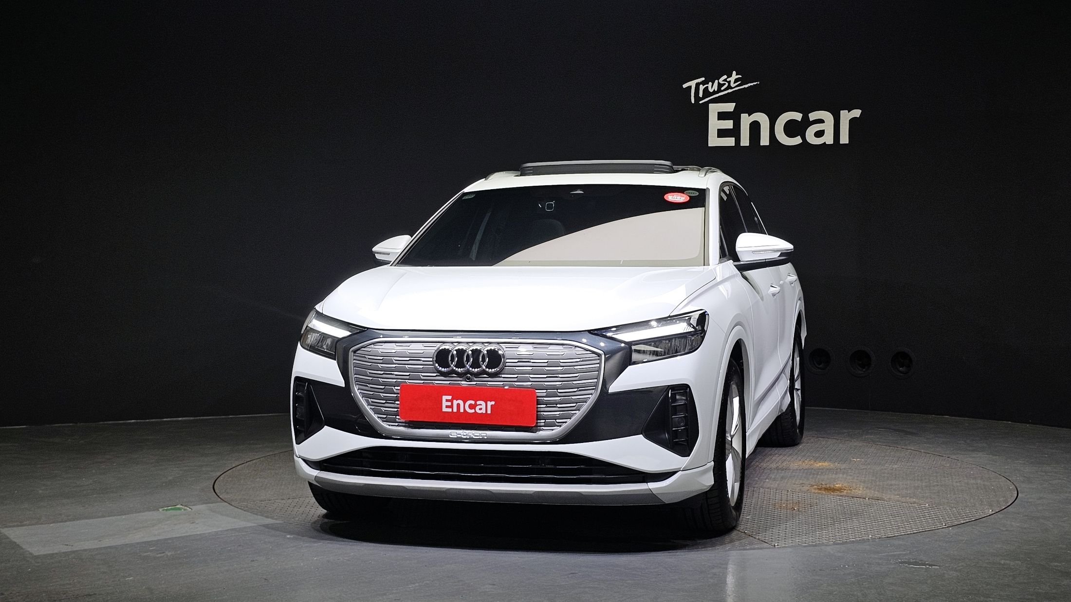 AUDI Q4 E-TRON F4 2023