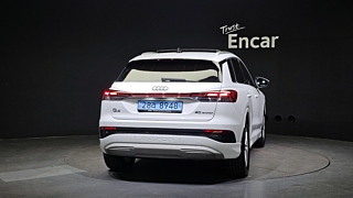 AUDI Q4 E-TRON F4 2023