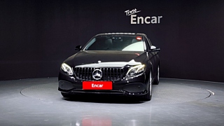 MERCEDES BENZ E-CLASS W213 2017
