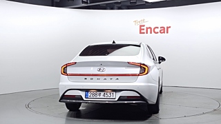 HYUNDAI SONATA DN8 2019