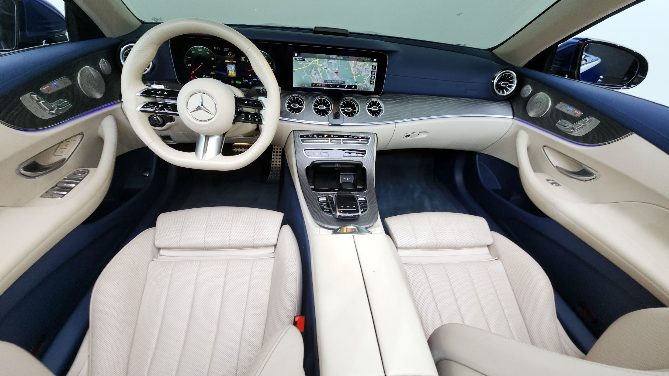 MERCEDES BENZ E-CLASS W213 2023