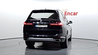 BMW X7 G07 2021