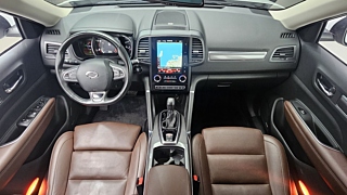 SAMSUNG QM6 2020