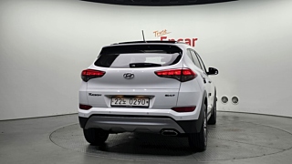 HYUNDAI TUCSON 2016