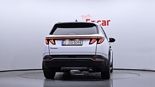 HYUNDAI TUCSON NX4 2021