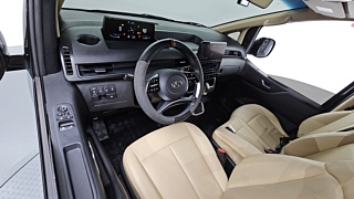 HYUNDAI STARIA 2022