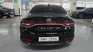 HYUNDAI GRANDEUR IG 2017
