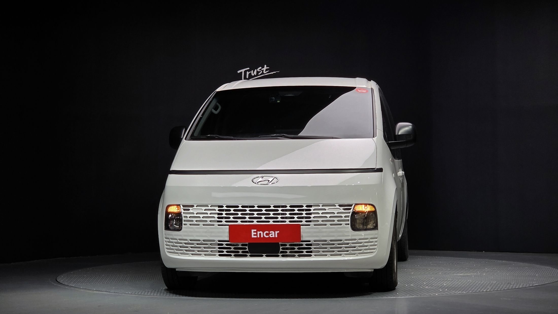 HYUNDAI STARIA 2021