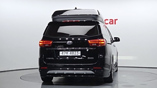 KIA CARNIVAL 2018