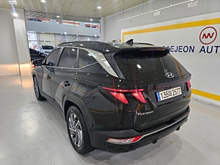 HYUNDAI TUCSON NX4 2021