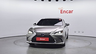LEXUS ES300H 2021